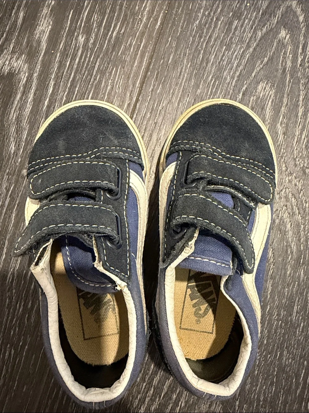 Vans toddler Velcro sneakers US 7.5